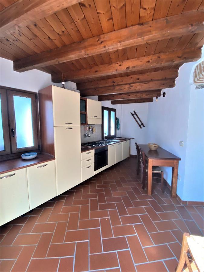 Casa Raimondo Villa Орозеи Екстериор снимка