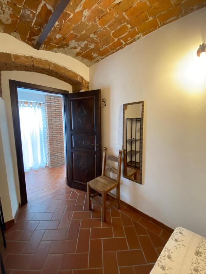 Casa Raimondo Villa Орозеи Екстериор снимка