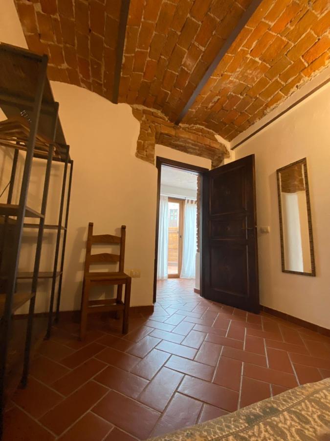 Casa Raimondo Villa Орозеи Екстериор снимка